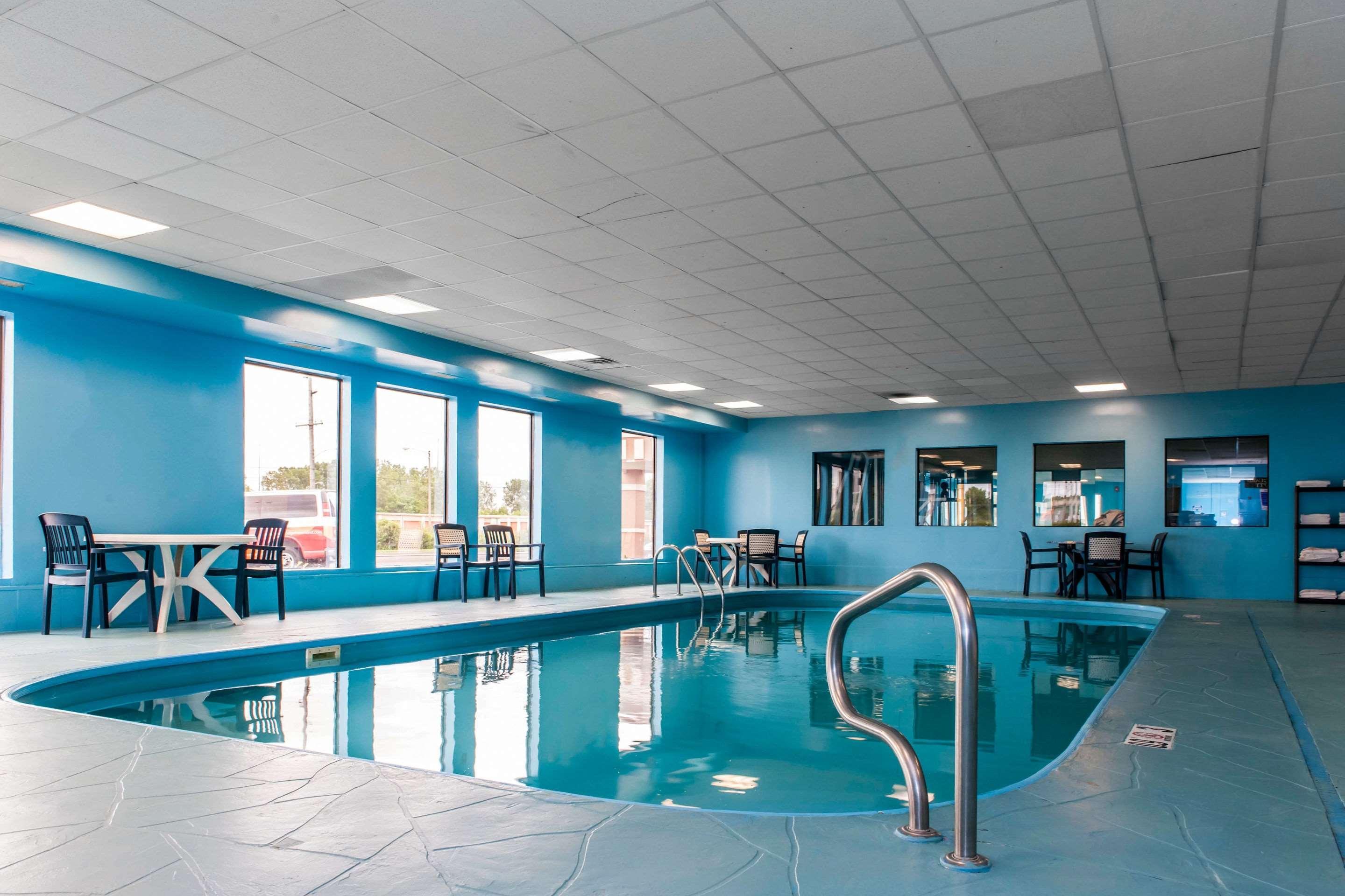 Days Inn And Suites By Wyndham Hammond, In Екстериор снимка